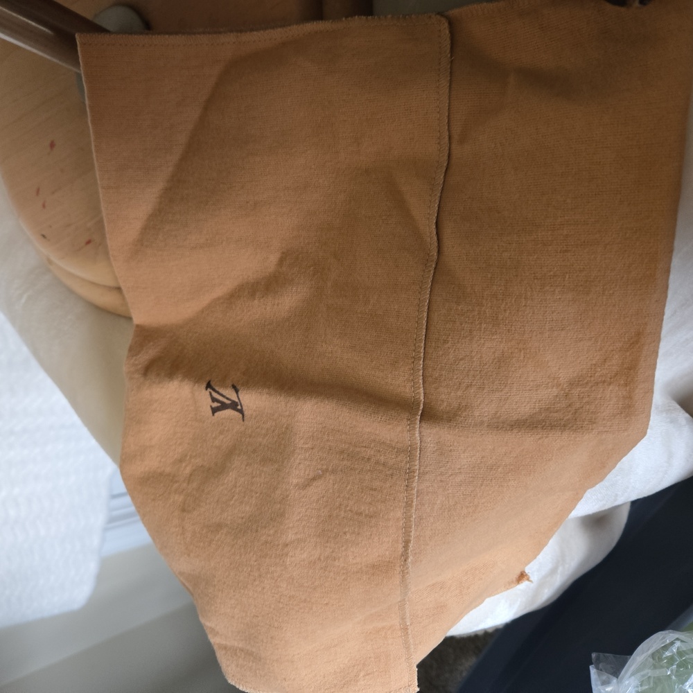 AUTHENTIC Full Inclusion Vintage Louis Vuitton Brown Monogram Sarah Long Wallet. - Picture 9 of 10